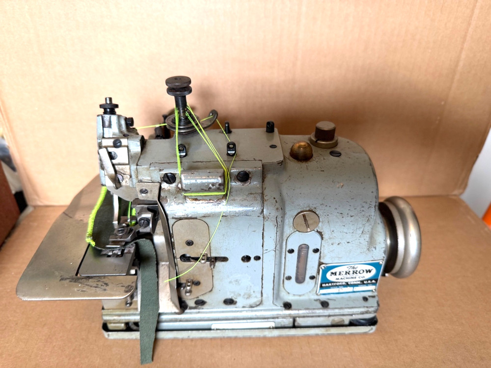 MERROW M-3 ONE THREAD SERGER HEAD ONLY INDUSTRIAL SEWING MACHINE