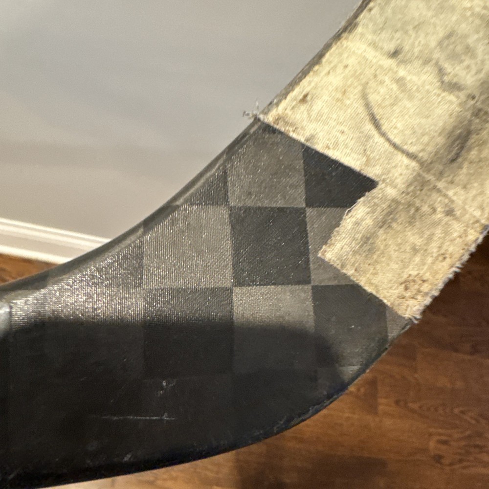 Bauer Vapor Hyperlite 77 Flex BGP2B Hockey Stick Left Hand