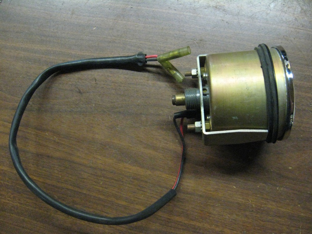 74 SNOWMOBILE SPEEDOMETER