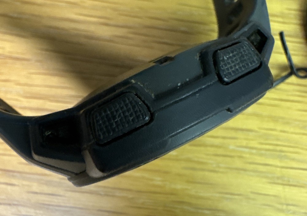 Garmin Instinct MIL-STD-810G Rugged GPS Activity Tracker Watch 8 1/2"