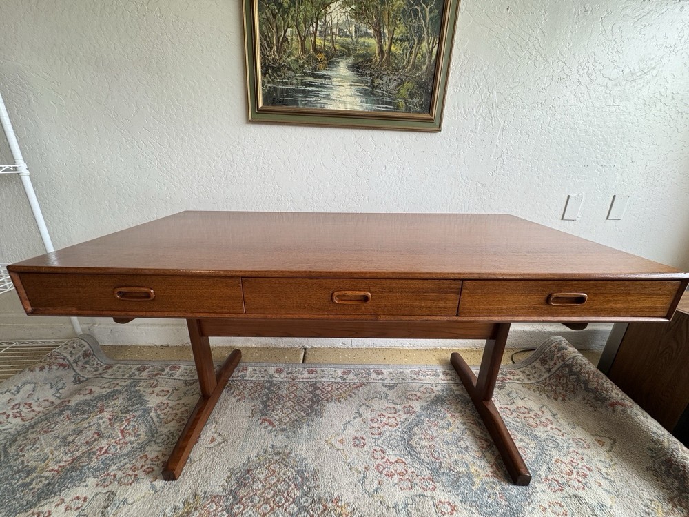 Mobelfabrik Danish Teak Rosewood Desk 3 Drawer