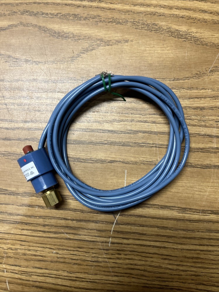 Johnson Controls P100DA2 Pressure Switch