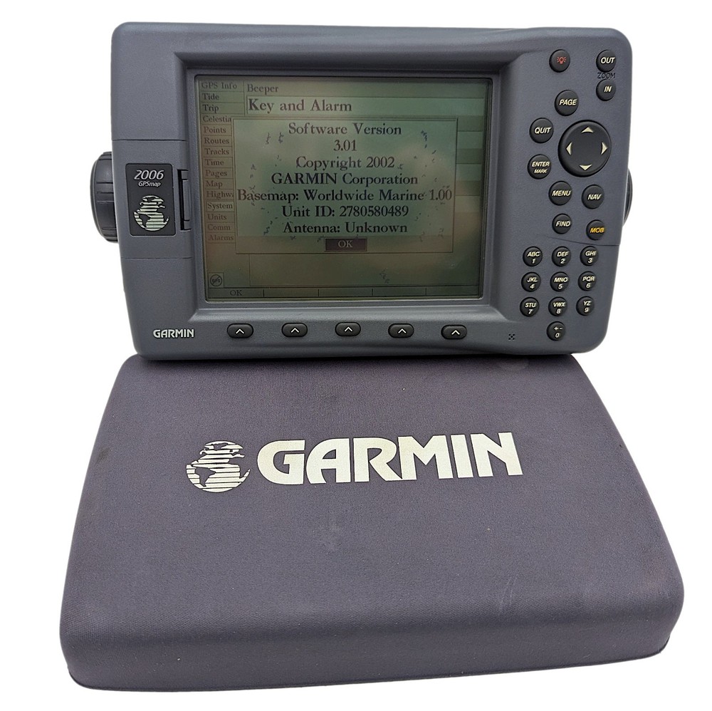 Garmin GPSMAP 2006 7.2" Monochrome Chartplotter Marine GPS Display *Works READ*