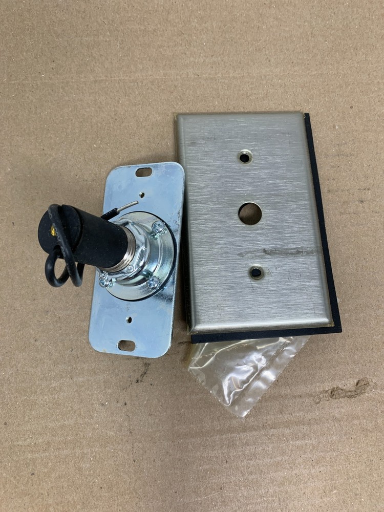 NEW- Flush Push Button: #852 Weatherproof High Voltage