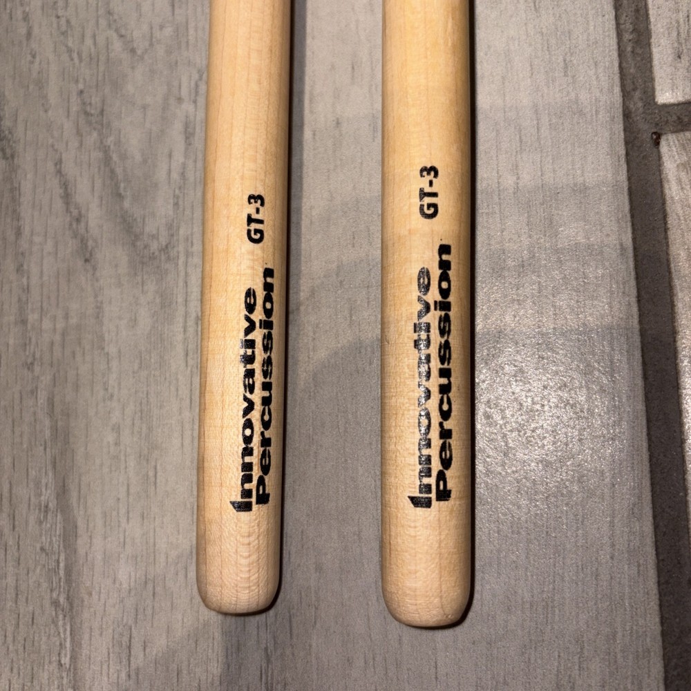 Innovative Percussion Black Fabric Bag with percussion mallets