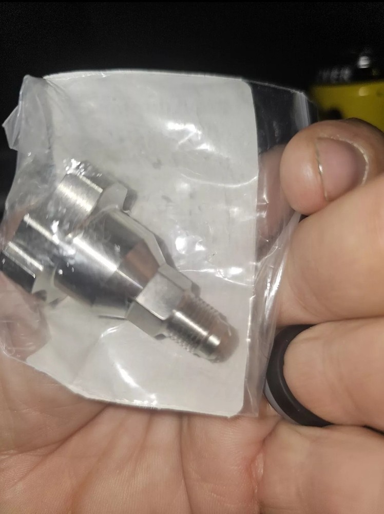 Adapter Paint Spray Gun (12) 16022