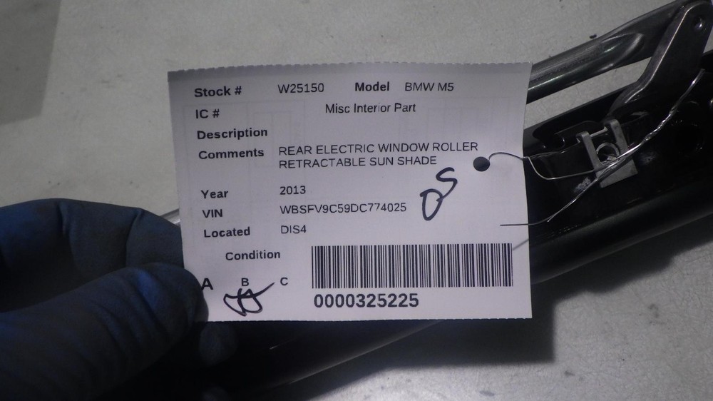 13 BMW M5 Rear Electric Window Roller Retractable Sun Shade
