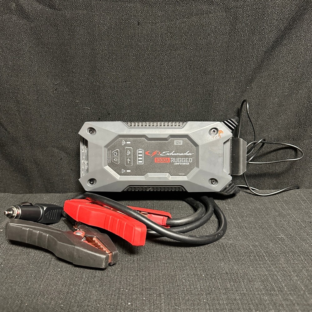 Schumacher 1000A Rugged Jump Starter and USB Power Source