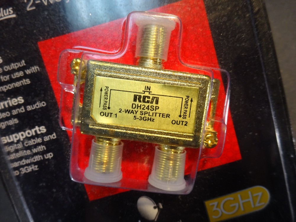 RCA 2-Way Signal Splitter High Bandwidth TV Cable Adapter