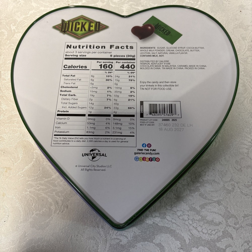 Wicked Valentine Tin featuring Elphaba & Glinda Empty Universal Studio 2025