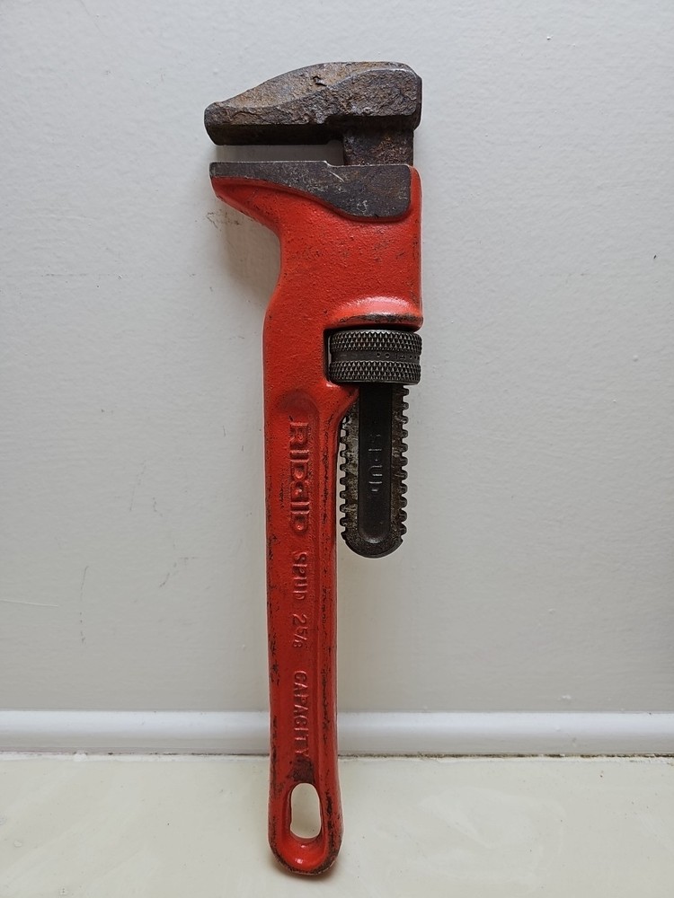 Ridgid Spud Wrench Adjustable Pipe Wrench 2-5/8'' Capacity