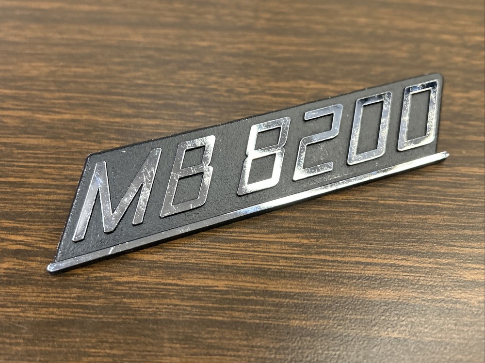 Mac Tools - MB 8200 - Toolbox Metal Emblem