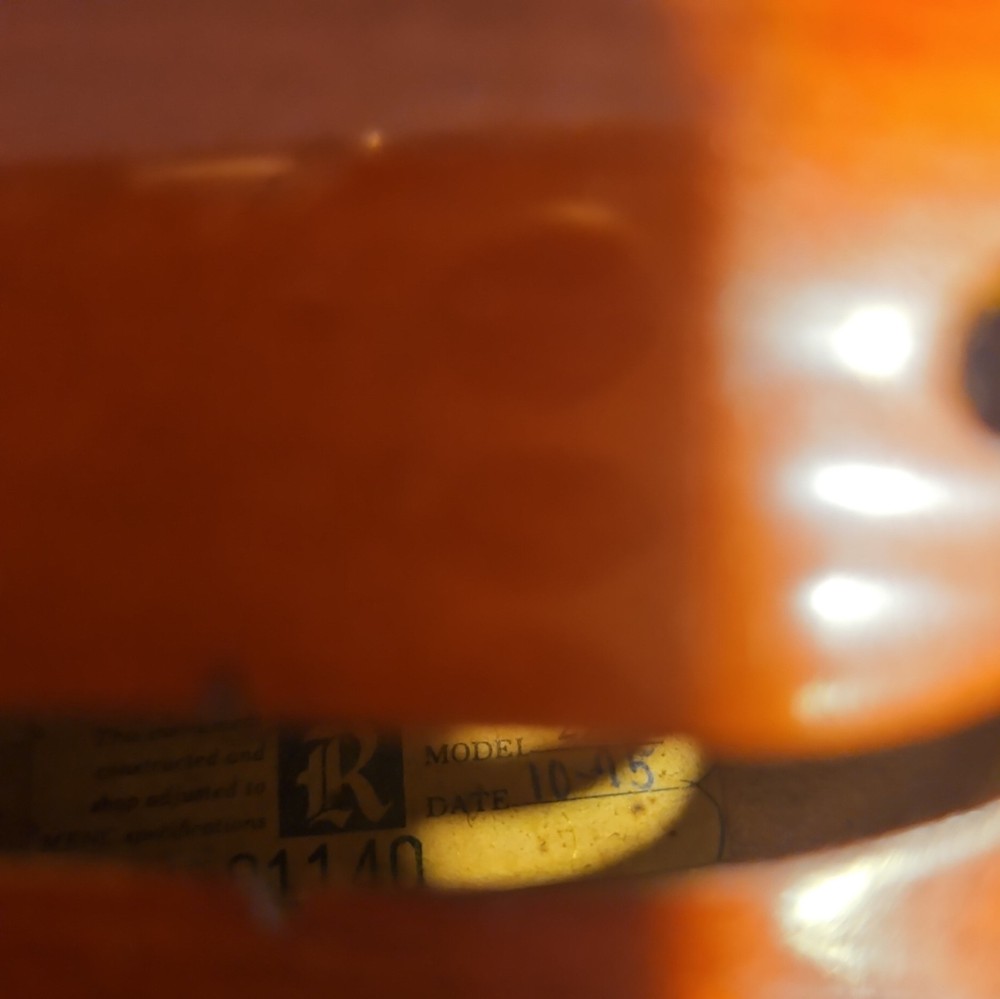 Suzuki Violin Co.ltd. Vintage