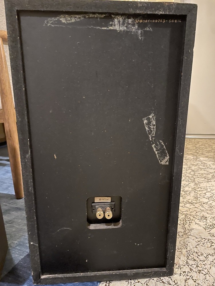 Acoustic Research AR-38s