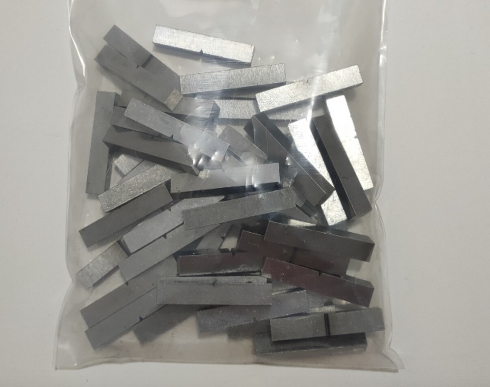 20 Pcs carbon steel impact test specimen (V type) set