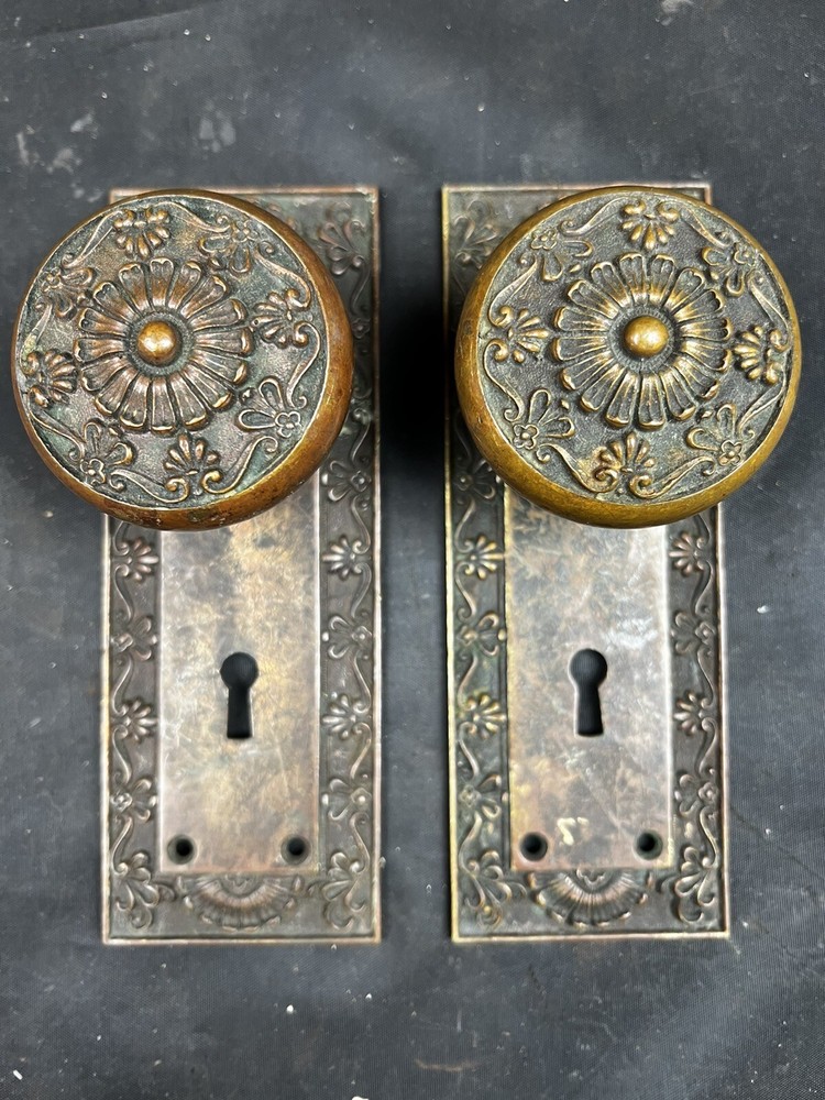 Corbin 1900 Parthenon Passage Set Knobs, Plates, Mortise H-42200