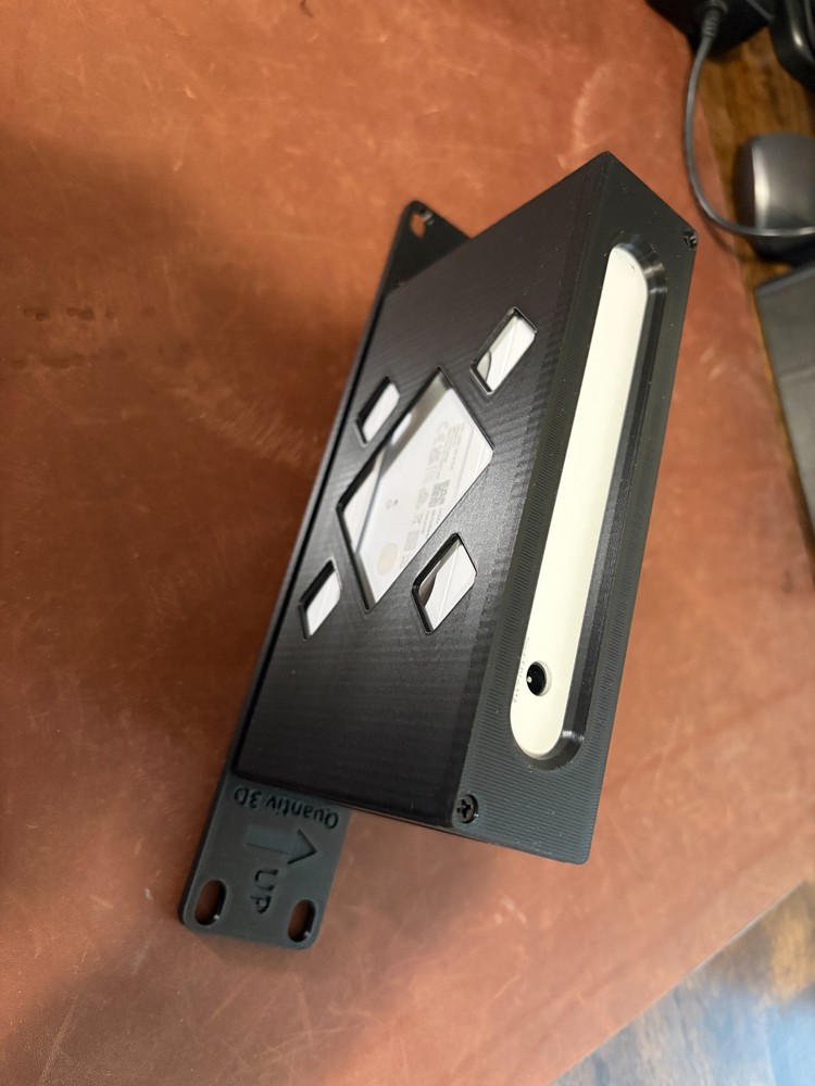 ubiquiti 8 port poe lite 10" rackmount