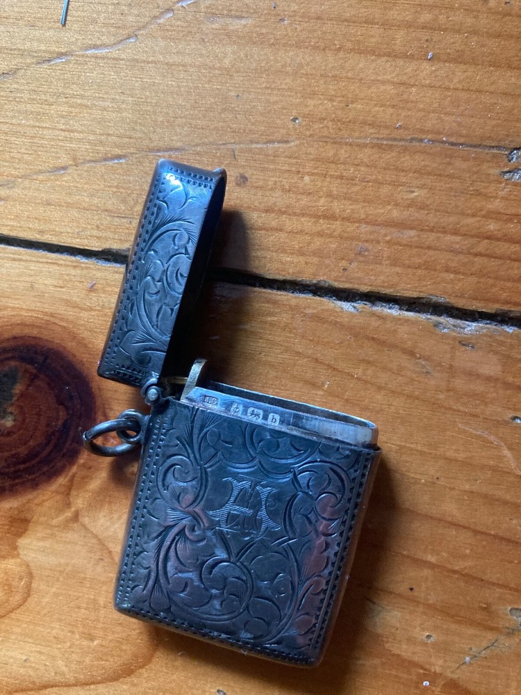 sterling match safe 1902 hallmarked Joseph Gloster, England