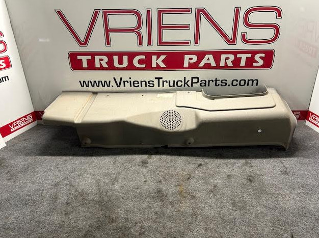INTERNATIONAL 3596073C2 INTERIOR SIDE TRIM CONVERSION PANEL RH