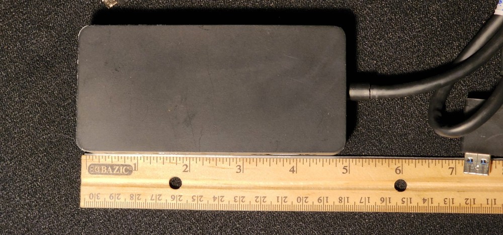 Surface Docking Station SH701