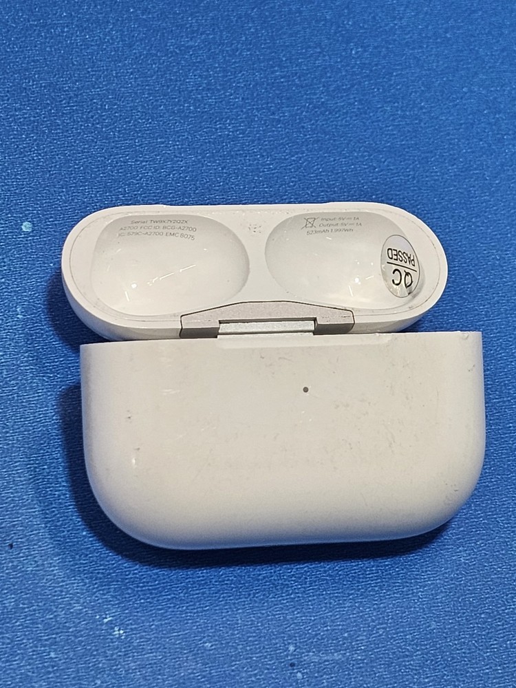 Genuine Authentic Replacement Apple Airpods Pro A2700 Charging Case Only