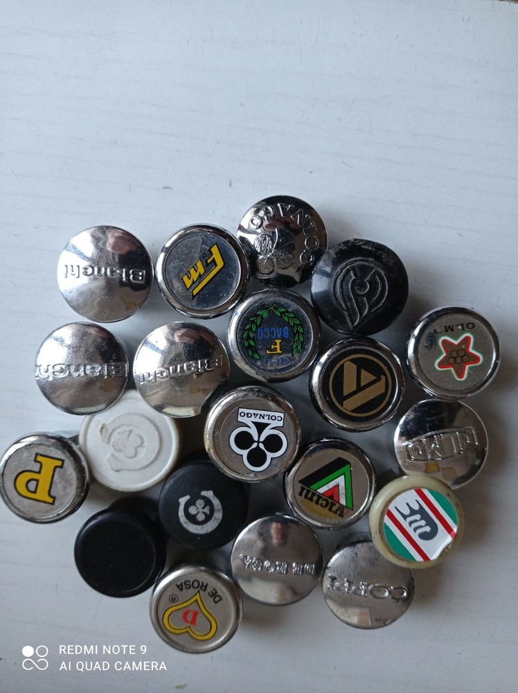 20 PLASTIC HANDLEBAR PLUGS UNPAIRED SPAIATI