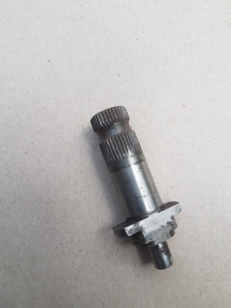GEARCHANGE SHAFT QUADRANT.