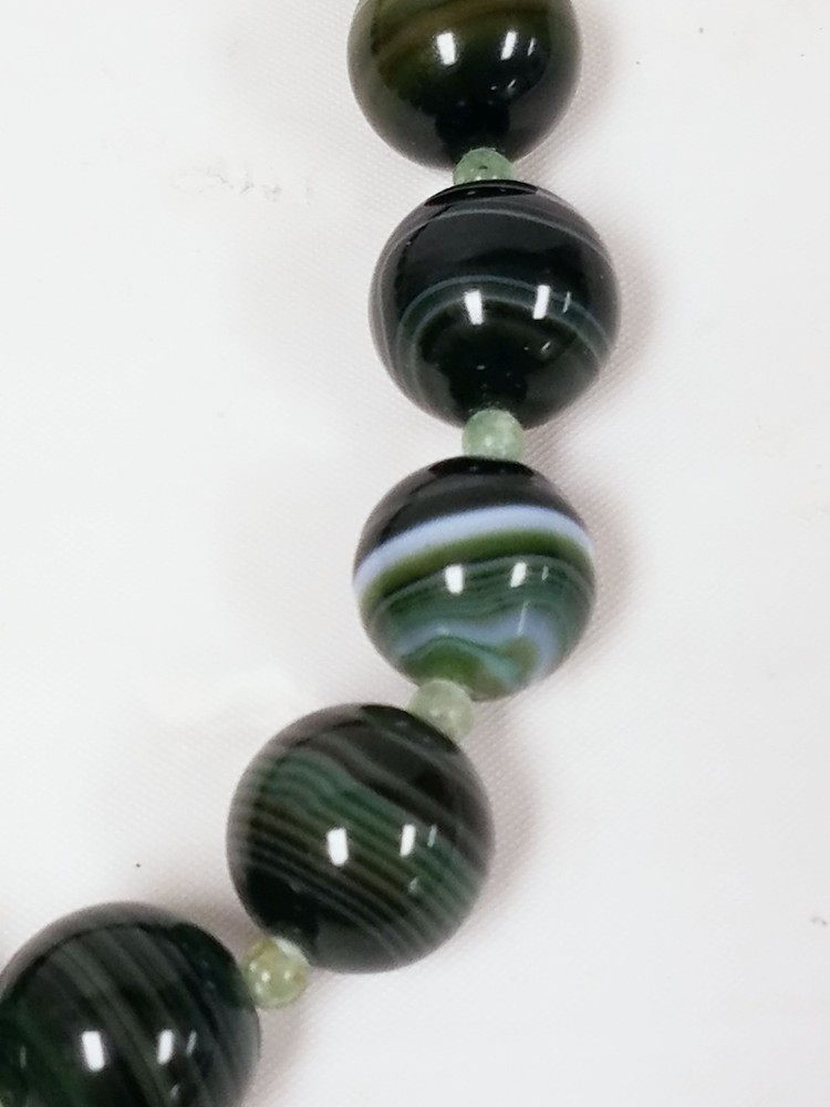 25 Bead Dyed Green Striated Agate Necklace