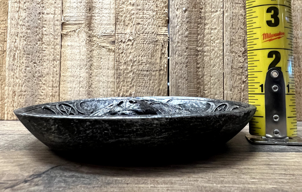 Wolf Resin Incense Burner 5" x 1"