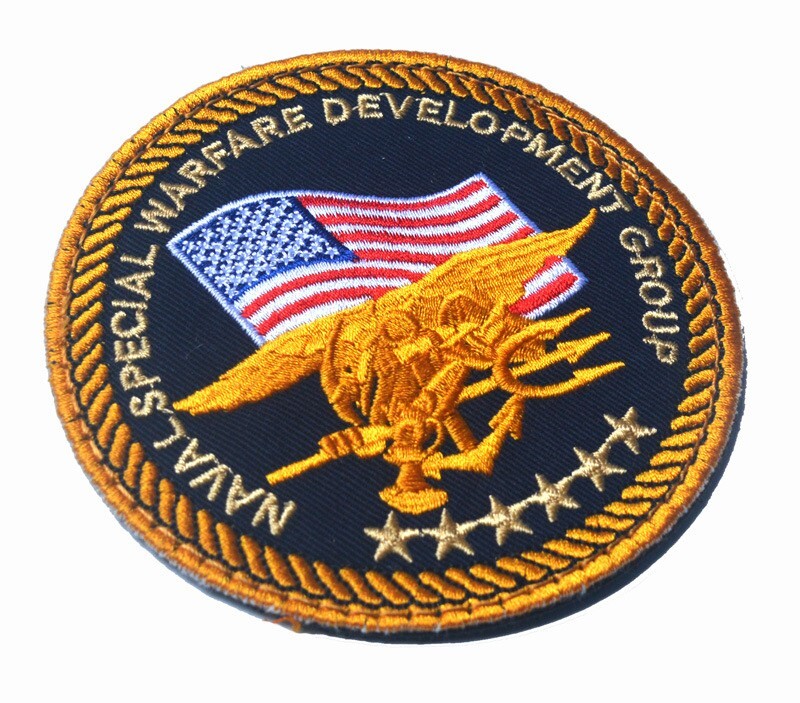 NAVAL SPECIAL WARFARE DEVELOPMENT GROUP US Navy SEAL TEAM US FLAG HOOK PATCH 4"