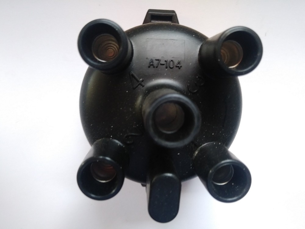 JH92 E-TRON "New" Distributor Cap With Aluminum Contacts