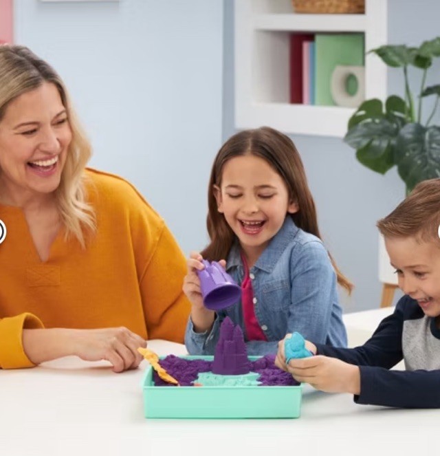 Kinetic Sand Sandbox Set Purple