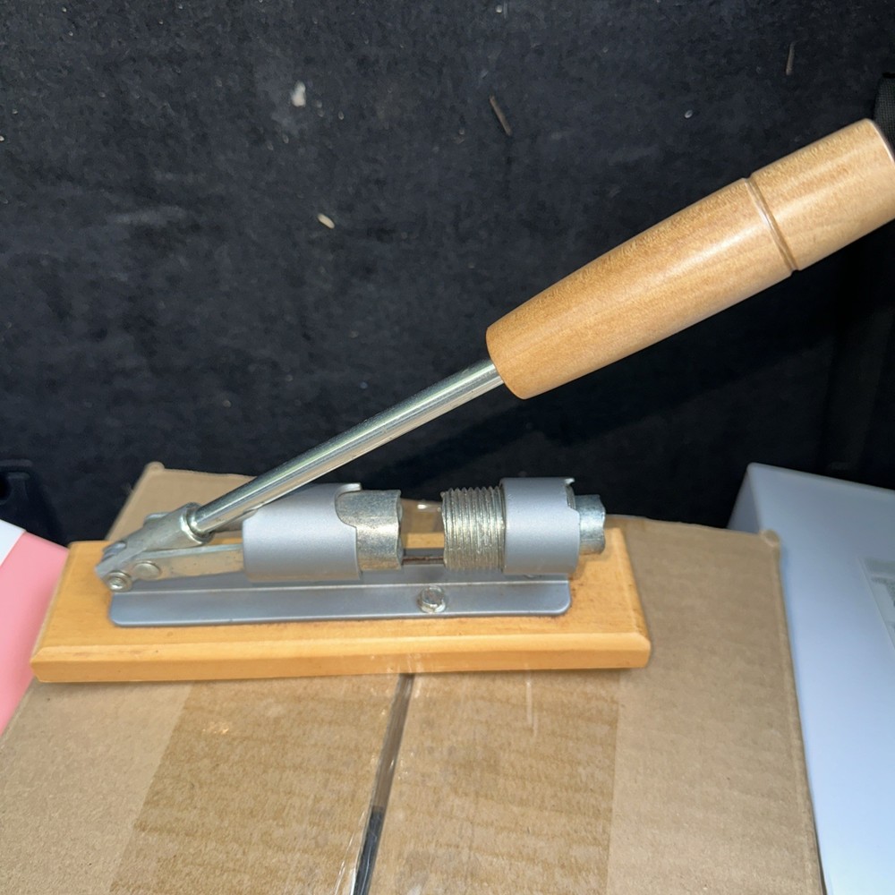 Zaltana Easy Pecan & Nut Cracker