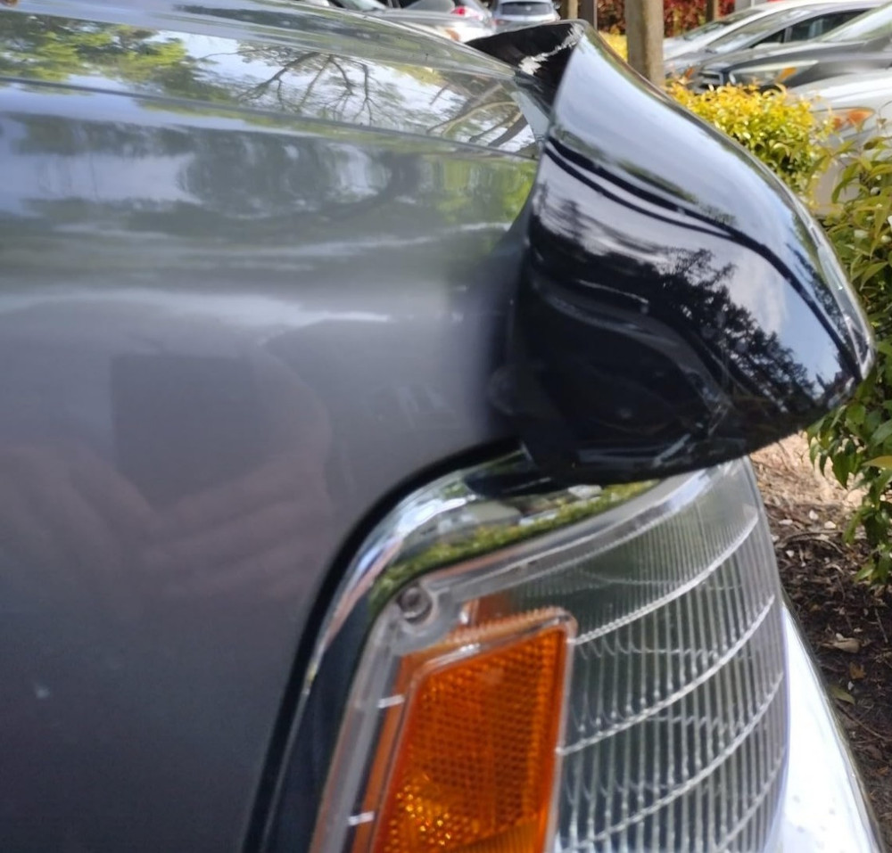 Husky BugFlector II Hood Protector Bug Shield Deflector for 90-95 Toyota 4Runner