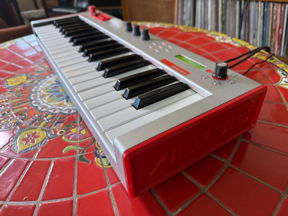 Alesis Micron 3 OSCs, 2 Filters, Drum Machine too!