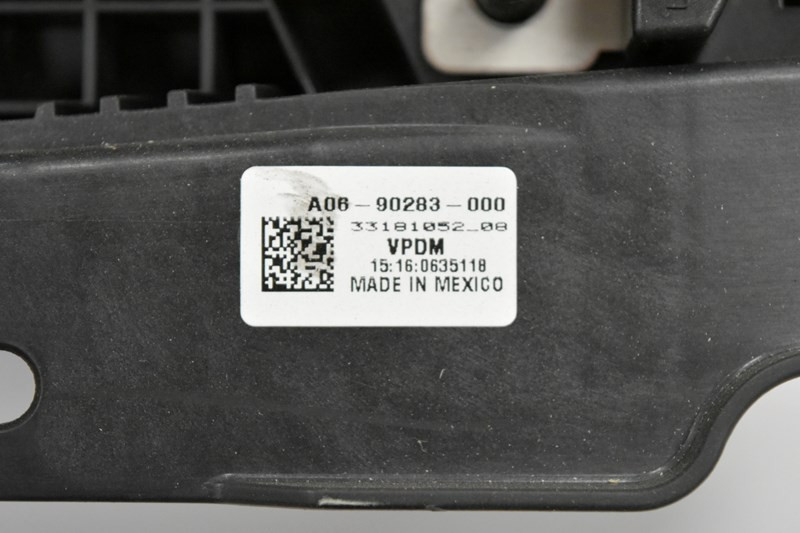 Freightliner Fuse Panel A0690283000 (628-10095)