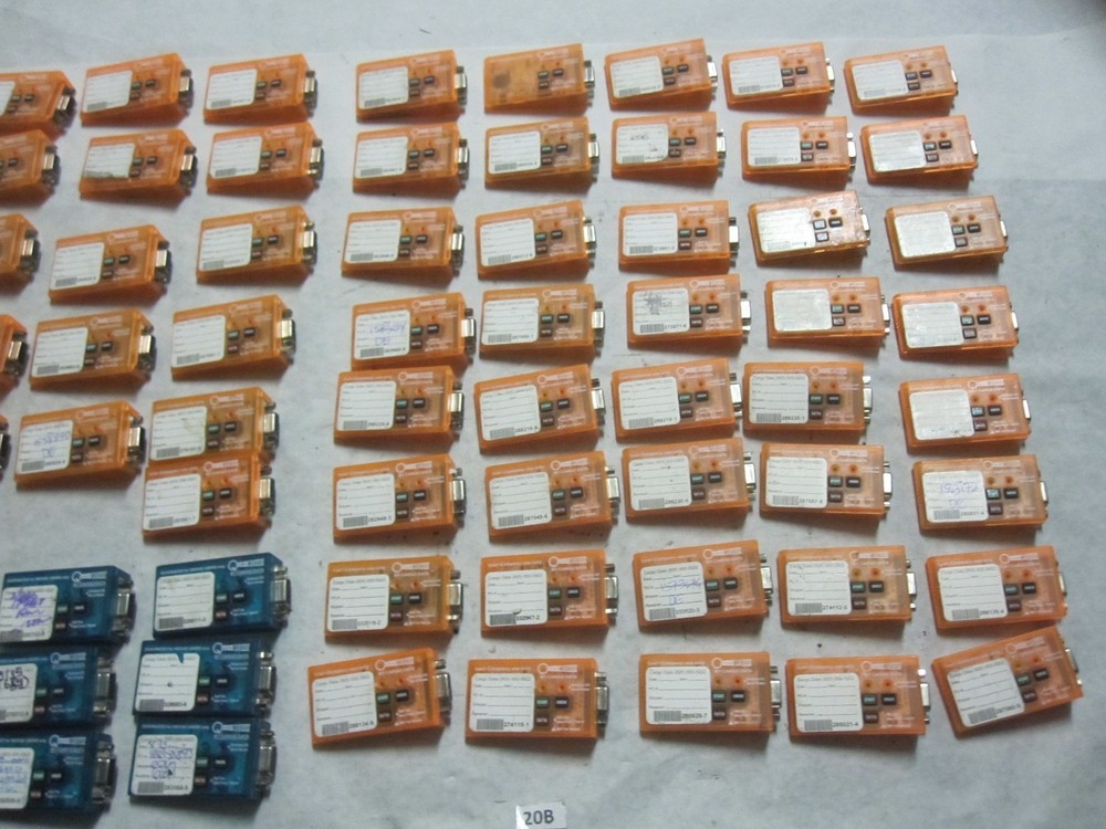 Quality Wedge Cargo Data Tracker 81x Trackers