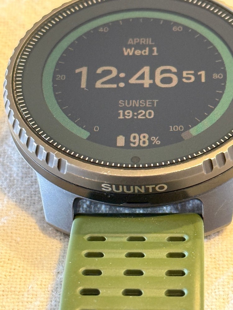 Suunto Vertical Titanium Solar