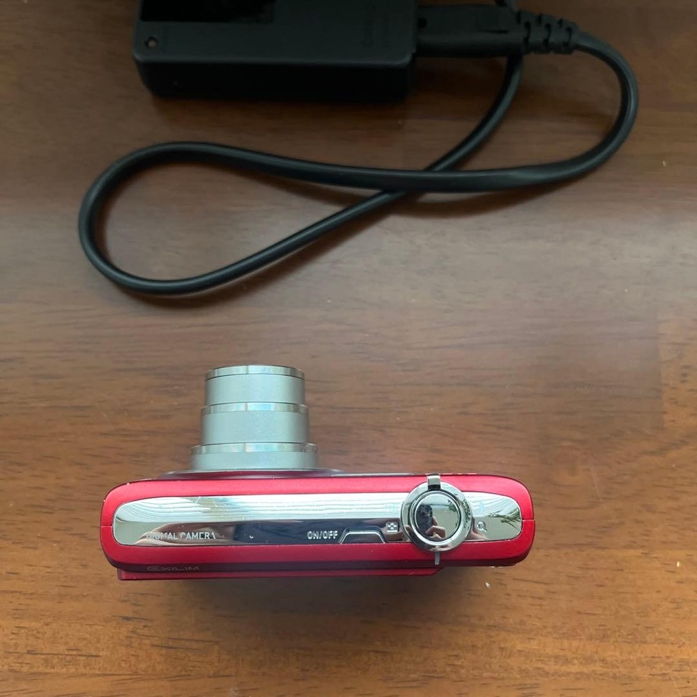 Casio EXILIM Compact Digital Camera Red 10.1 Megapixels Tested