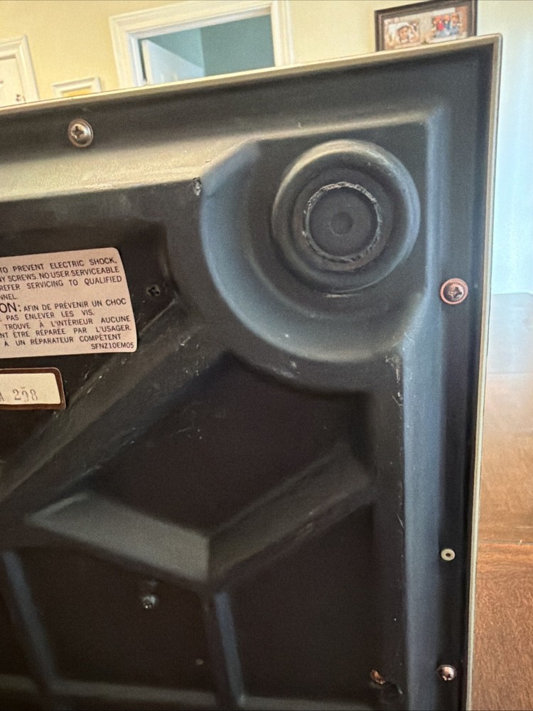 Technics SL-1950 Automatic Direct Drive Turntable Record Player Powers On