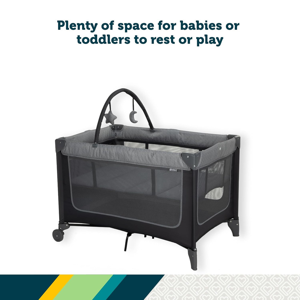Basic 2-In-1 Play Yard with Bassinet, Gray