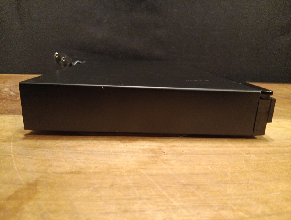 Samsung BD-E5300 Blu-Ray Disc Player Tested & Working