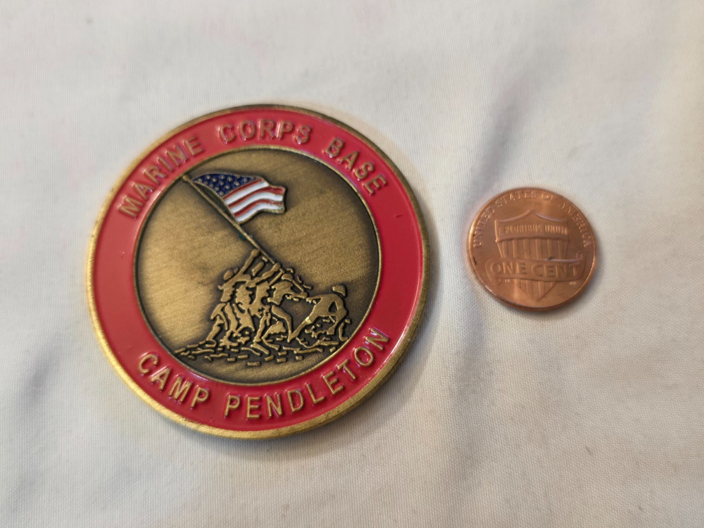 US Marine Corps Camp Pendleton 2009 Devil Pups Challenge Coin / USMC