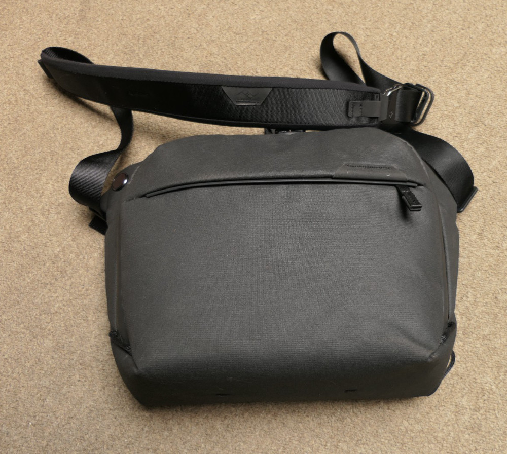 Peak Design Everyday Sling 6L