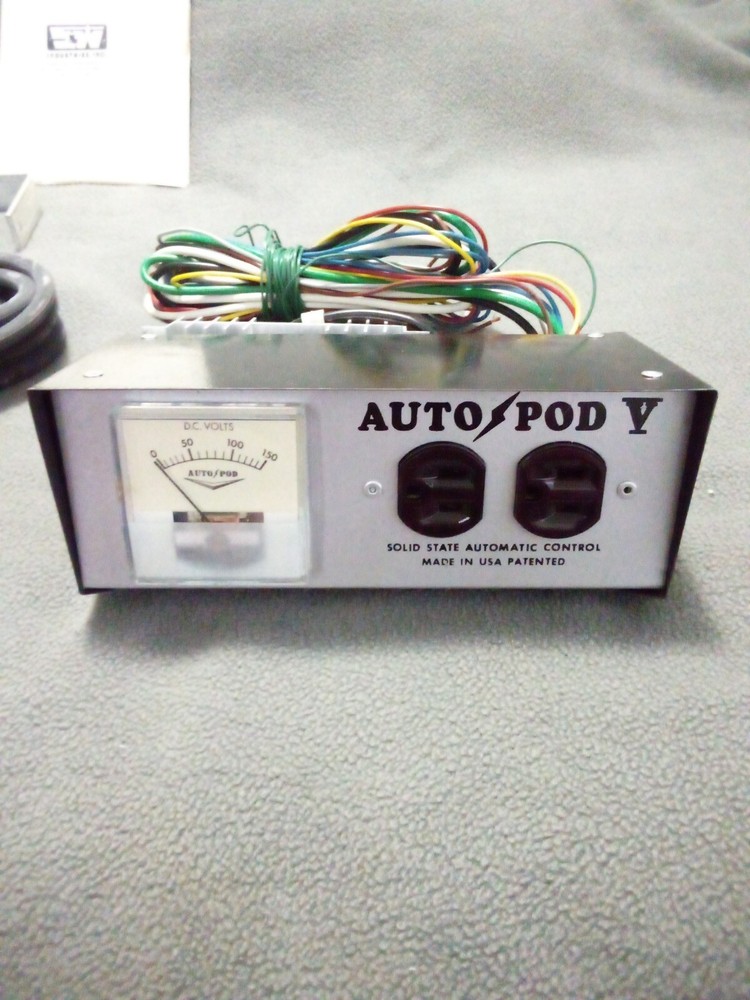 Original S&W Industries Auto Pod V Solid State Automatic Control Power Inverter