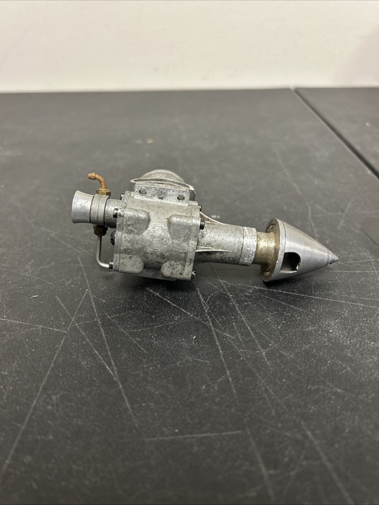 K&B Torpedo 29R Aiplane Engine M12