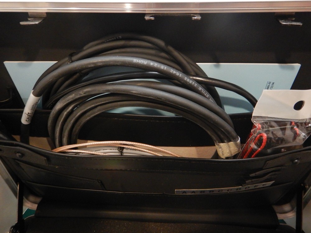 KMW PAC-I PORTABLE ANTENNA CONTROLLER KIT_USED