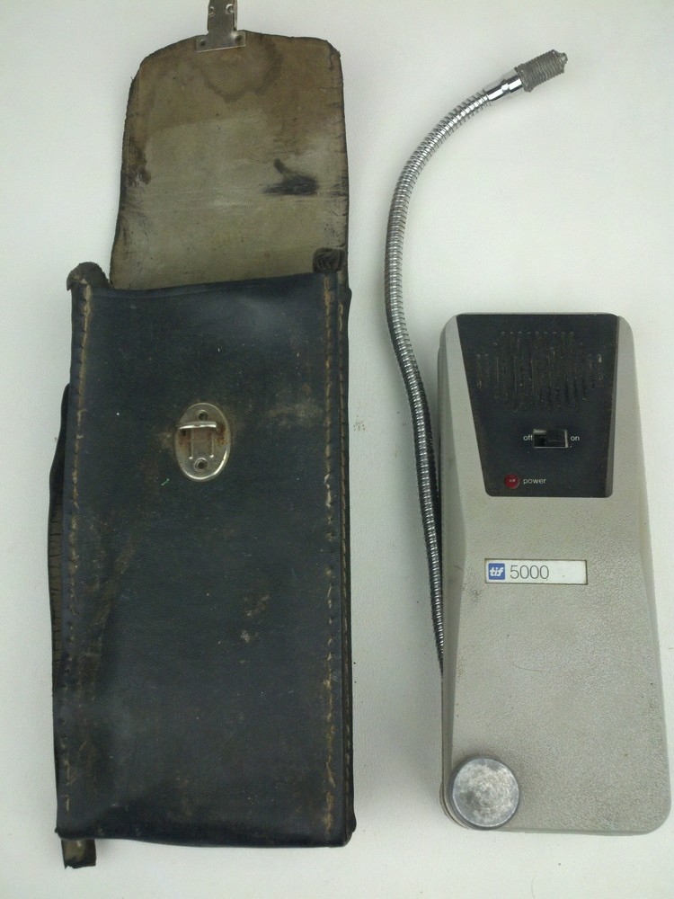 TIF 5000 Automatic Halogen Detector Leak with Pouch   5000 5000