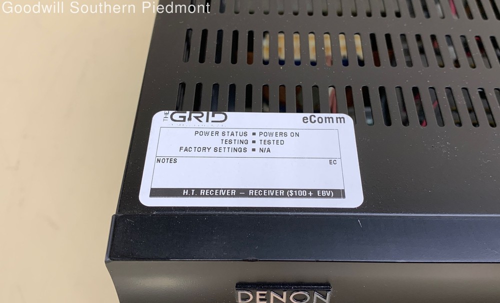 Denon AVR-391 A/V Surround Receiver with Remote Bundle - Tested