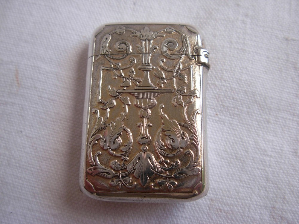 ANTIQUE FRENCH SOLID SILVER VESTA CASE,LATE 19th CENTURY